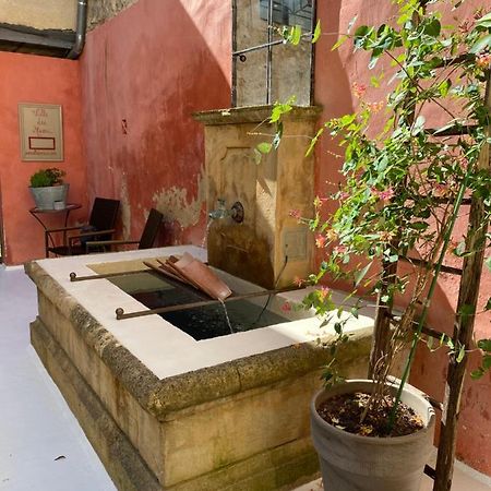 B&B Villa Des Muses La Roque-d'Antheron Exterior foto